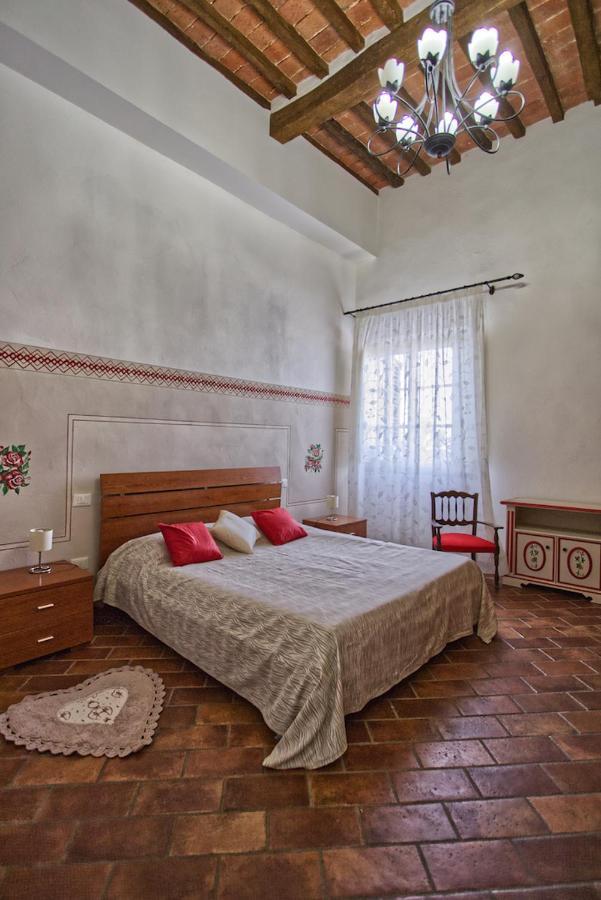 Borgo Creativo-A Casa Di Anna-Appartamento Mosaico. Монтополи-ин-Валь-д'Арно Экстерьер фото